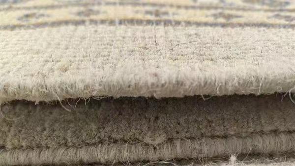 深圳邮局海关查获藏毒地毯 涉案物品重达28.2千克
