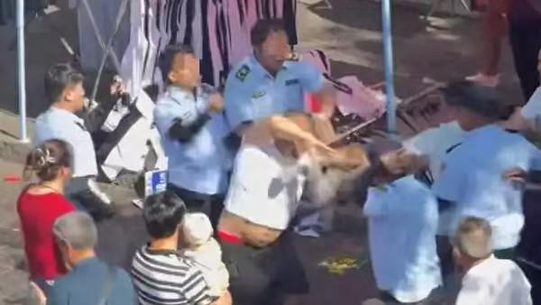 大理古城执法现场起冲突 多方过激行为被警方处置 当地启动队伍专项整顿