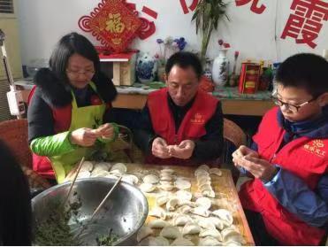 人文新风｜以善传家十余载，平凡家庭用志愿服务浇灌文明沃土