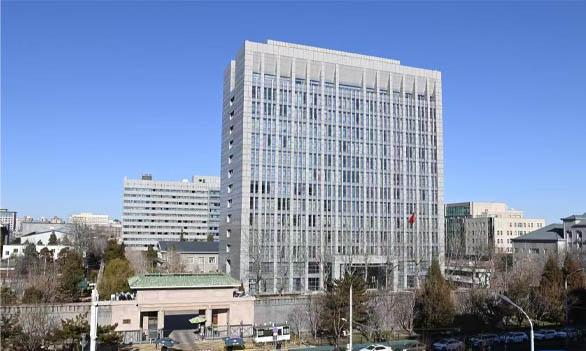 村干部私自对外出租集体土地收取倾倒费，微信流水暗藏违纪线索，纪委监委“室组地”联动查处基层微腐败