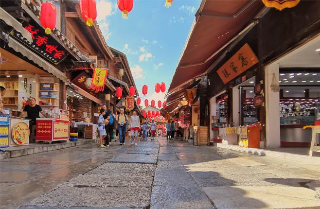 文旅发展观察：同质化复制式古镇商业模式陷入发展困境